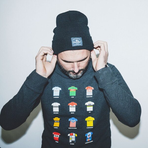 sweater the jersey the vandal 2