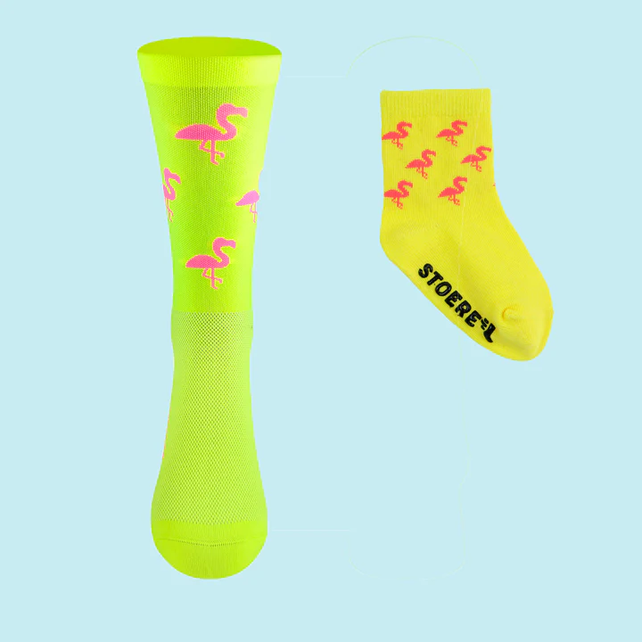 Matchende fietssokken ouder en baby Flamingo