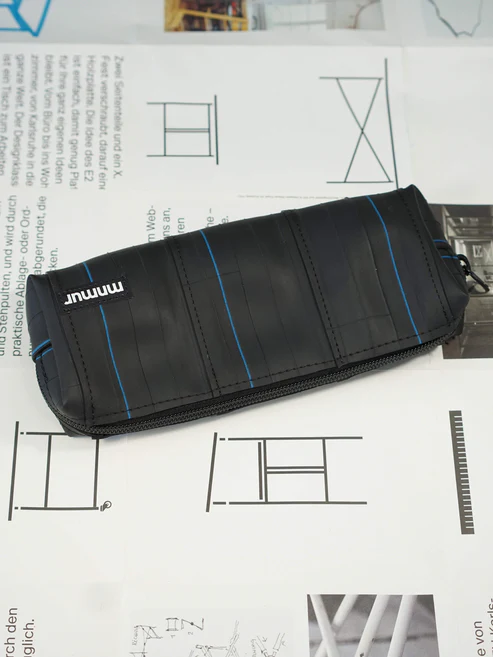 Mnmur etui binnenband blauw